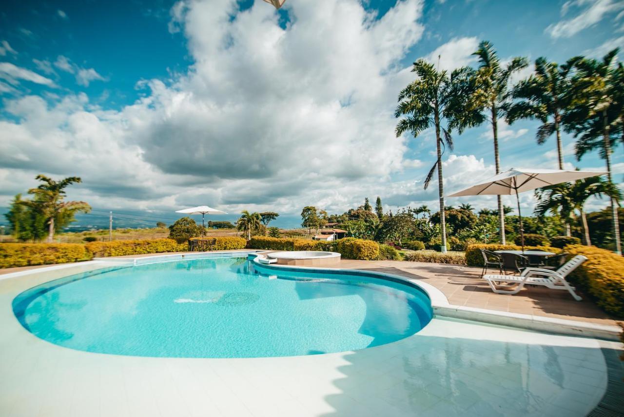 Hotel Arrayanes Del Quindio Montenegro Exteriér fotografie