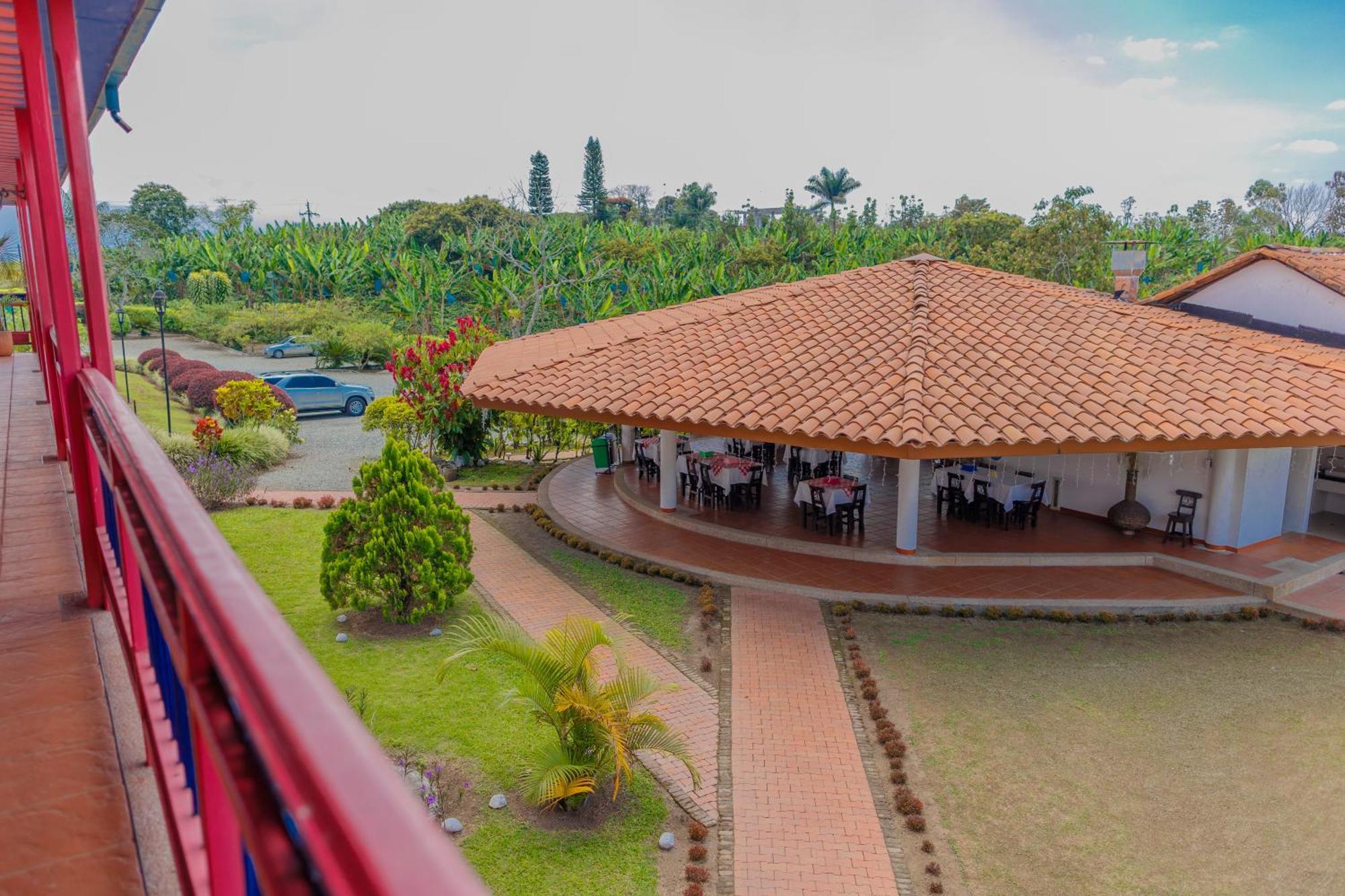 Hotel Arrayanes Del Quindio Montenegro Exteriér fotografie