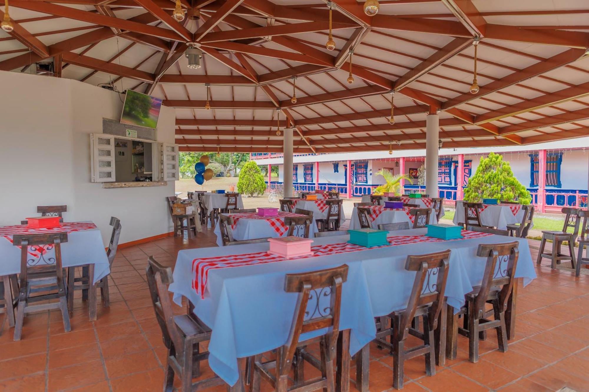 Hotel Arrayanes Del Quindio Montenegro Exteriér fotografie
